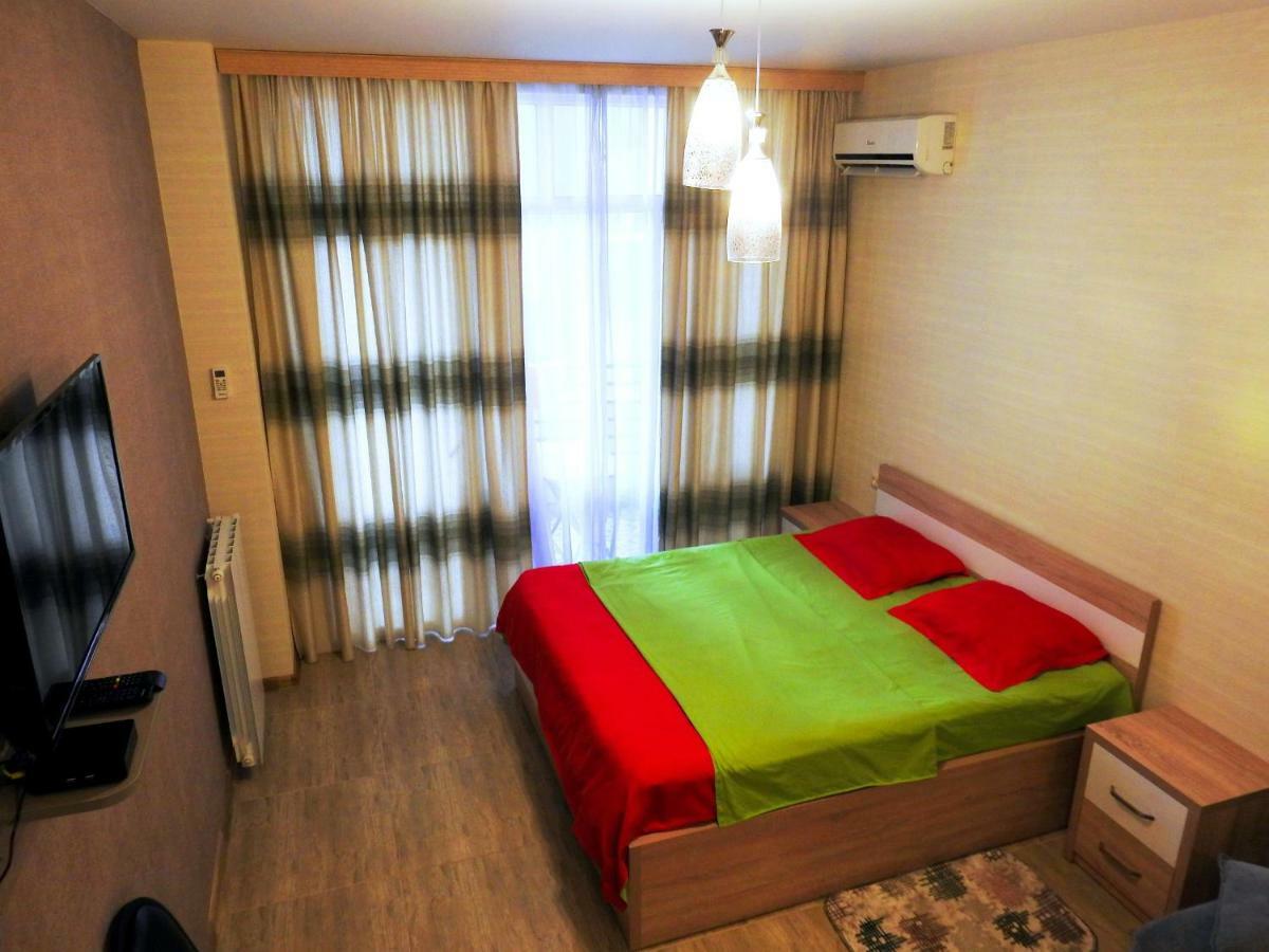 Real Palace Apartment Batumi Exterior foto
